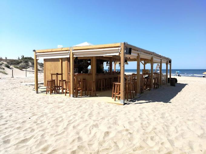 Apartamento A Pie De Playa กูลเญรา ภายนอก รูปภาพ